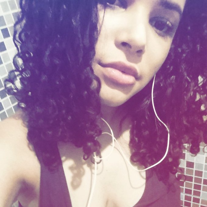 Quero ser apenas Eu.♏💥💫❤ https://t.co/hjigzhvY1W