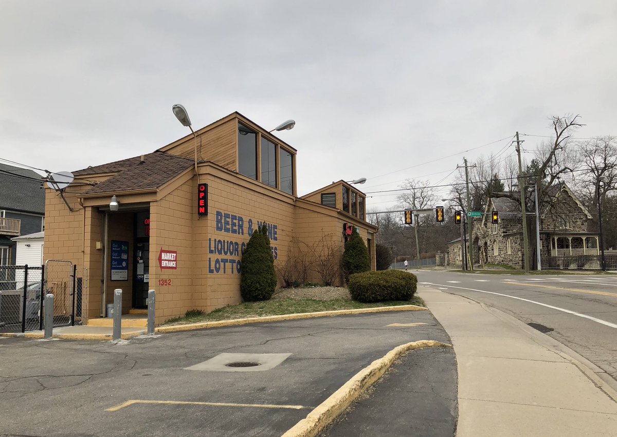 Ted Smith, Strickland’s Market (1969) & The Peak Ski Shop (1984) /// Smith found himself a niche in the Ann Arbor market by providing simple, modern design for basic buildings like liquor stores, strip mall retail, and gas stations.