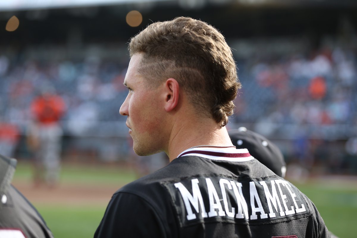 HailStateBB's tweet photo. Focused on our goal.

#OmaDawgs | @Elijahm_2 https://t.co/TpzegTqn8G