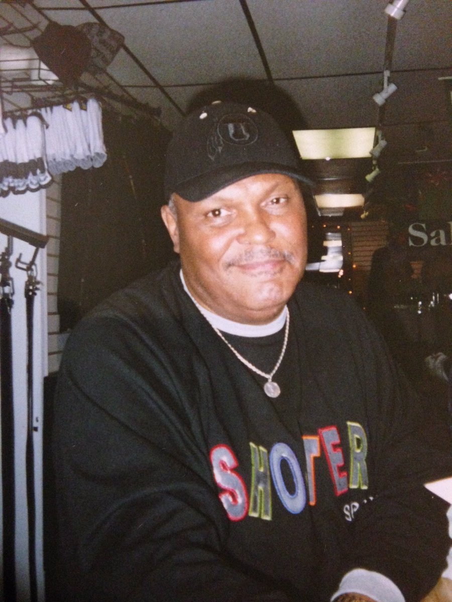 Happy Father’s Day to all.....💯👌🏿🤘🏿👊🏿🏈💰🙏