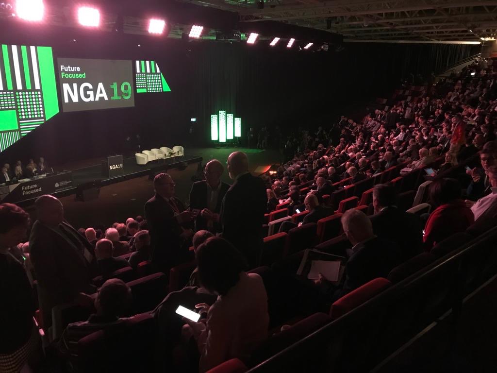 farmbot_tech's tweet photo. 880 delegates anticipating @ALGAcomms Expo #NGA19 opening address from Acting Prime Minister, The Hon. Michael McCormack MP. @M_McCormackMP. Looking forward to showcasing @Pivotel Groupโs and @farmbot_tech innovative solutions #communications #remotewatermonitoring #knowyourwater https://t.co/d3YkyWpWGH