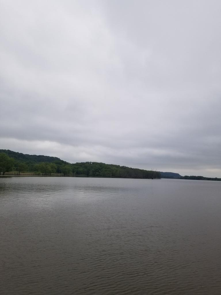 ChrisHiher's tweet image. Boat died but we made it to the river. #fuelproblems