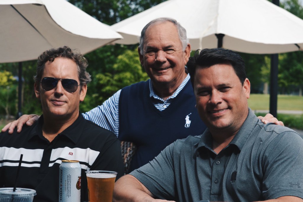 OFCC_1915's tweet photo. This weekend is always a special one for us! Happy Father’s Day from Olympia Fields. 🏌🏻 #FathersDay #OFCCEvents #HappyFathersDay https://t.co/n4DuFEfrtR