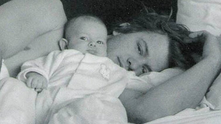 BlindMelonBand's tweet photo. Happy Father’s Day to all the dads out there. Here’s a photo that @nicohoonmusic gave us. 👶🏼 ❤️ https://t.co/Usj9HcIkT9