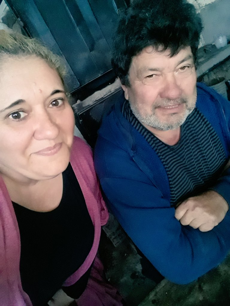 NatInv30's tweet image. Q mi viejo nunca pierda ese espíritu; esa alegria y sabiduría aunq los años y los golpes lo hagan flaquear ...
Nunca me faltes xq sos siempre mi reparo ...
Te amo ... mi viejo rezongon...