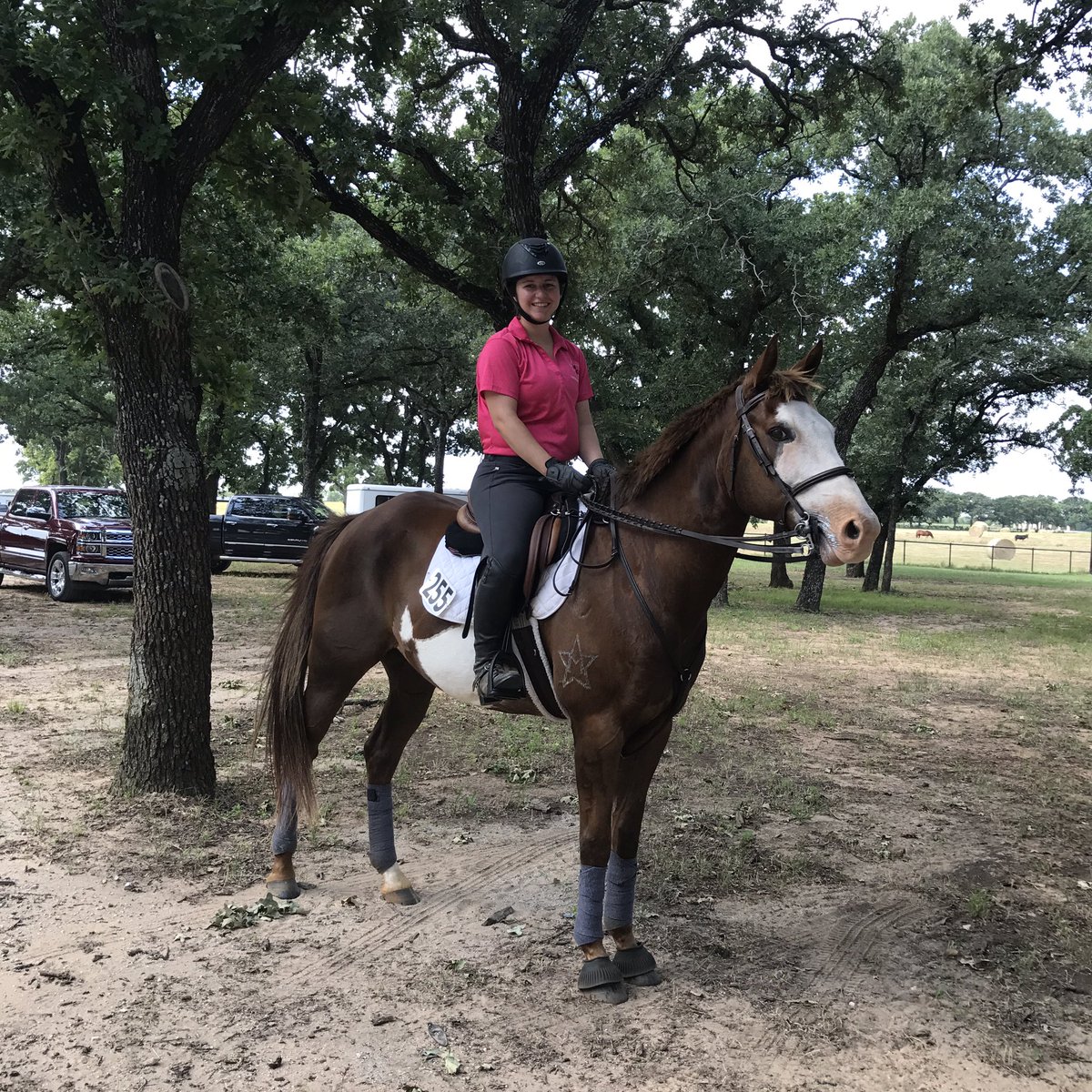 ashleymurray434's tweet photo. Showing Skeeter this weekend was such a blast, I wish the weekend didn't have to end!!! But now, it's back to reality 😝 https://t.co/yEwRFjYaUu