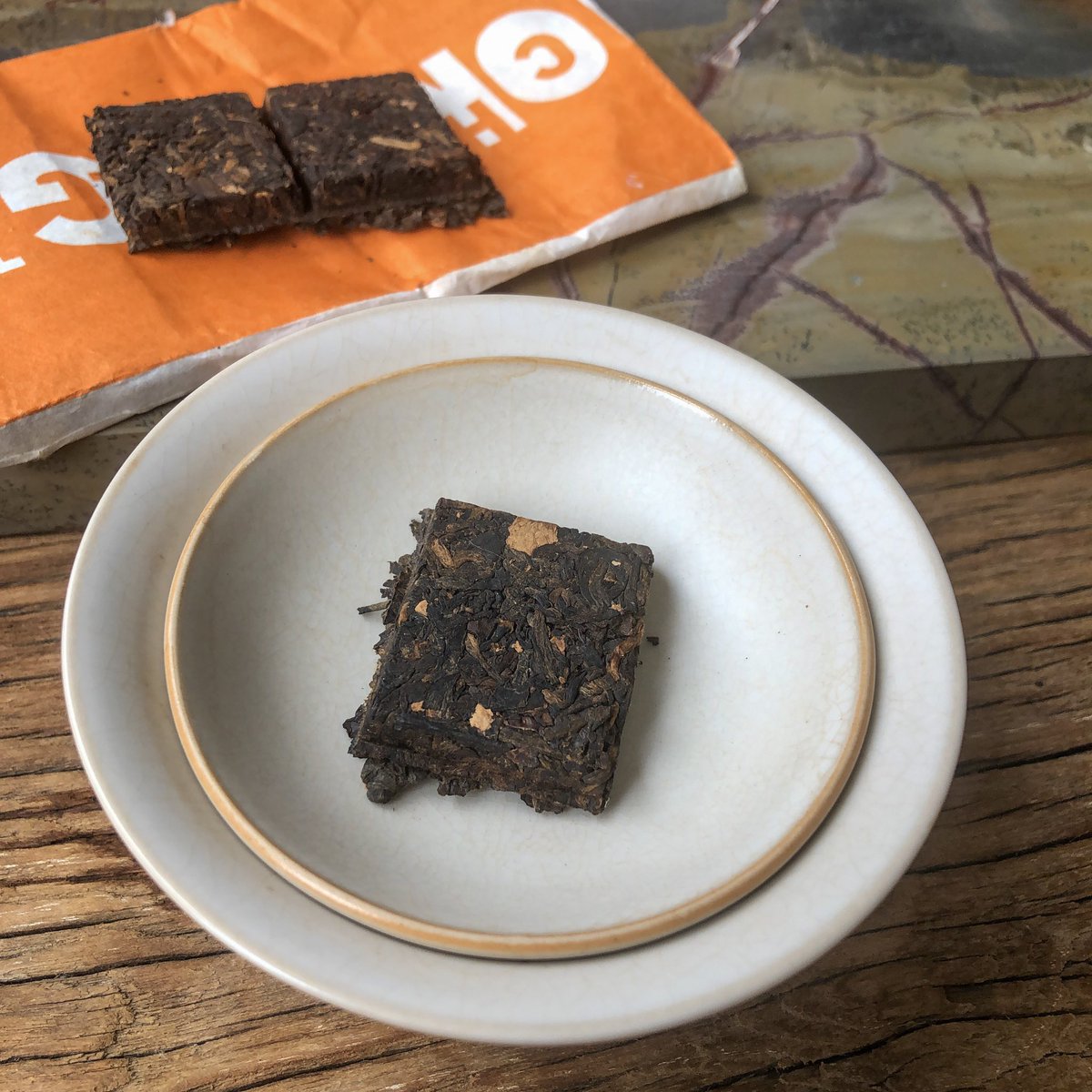 white2tea's tweet photo. #Chenpi and shu Puer go together like two things that go together real good https://t.co/di1OVlo6RL