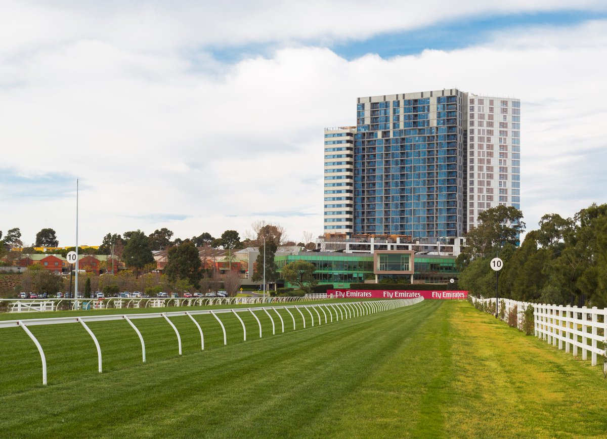 STUDCOBLDG's tweet photo. EzyJamb door jambs were used throughout the 409 apartments at ONLY Flemington, in Melbourne.
DM us today for a quote on trimless door jambs that create clean lines for modern spaces. @EzConceptGlobal #onlyflemington #studco #doorjambs https://t.co/eHkhJvvEfi