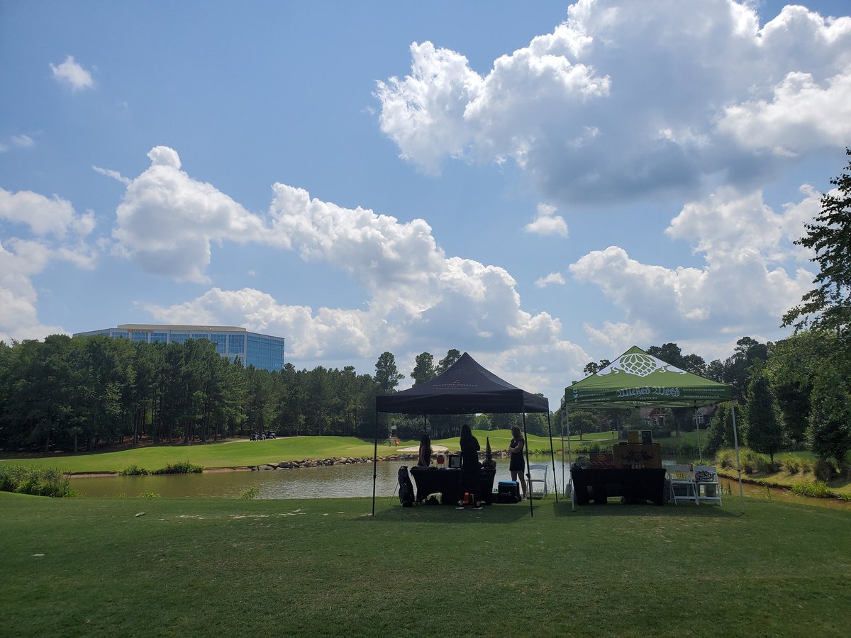 AnotherRangeRat's tweet image. Awesome #fathersday @ballantynehotel #golfcourse - awesome gifts and prizes for everyone including some great brews from @sycamorebrewing and @wickedweedbrewing