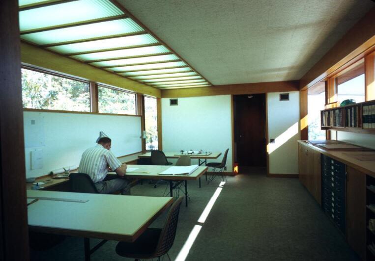 Robert C. Metcalf, Architect’s Office (1967) /// Metcalf built this wood & brick box as an office for his small firm, nestled in a ravine across from the neighborhoods where many of his house designs were built.