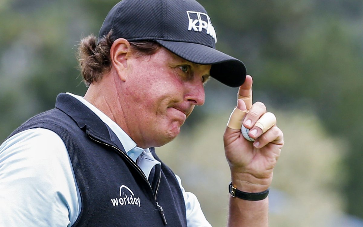 Golf_RightNow's tweet photo. Pull of Pebble Beach fails to spark Phil Mickelson attempt to join US Open elite https://t.co/nsVqJvoxFO https://t.co/OUxWGPH0D7