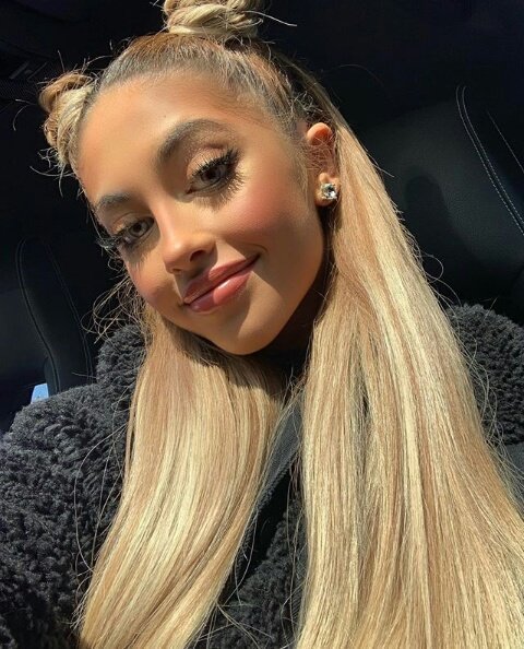 AutoValentine70's tweet photo. Countless times. And she never asked for anything in return, except for our love. I hope you're watching us from heaven above Rosé. And I hope you know that we'll all miss you. You can finally rest now. I love you princess. @TwinJewel1 #daddysgirl #DarkRider https://t.co/QvZxIqdcZH