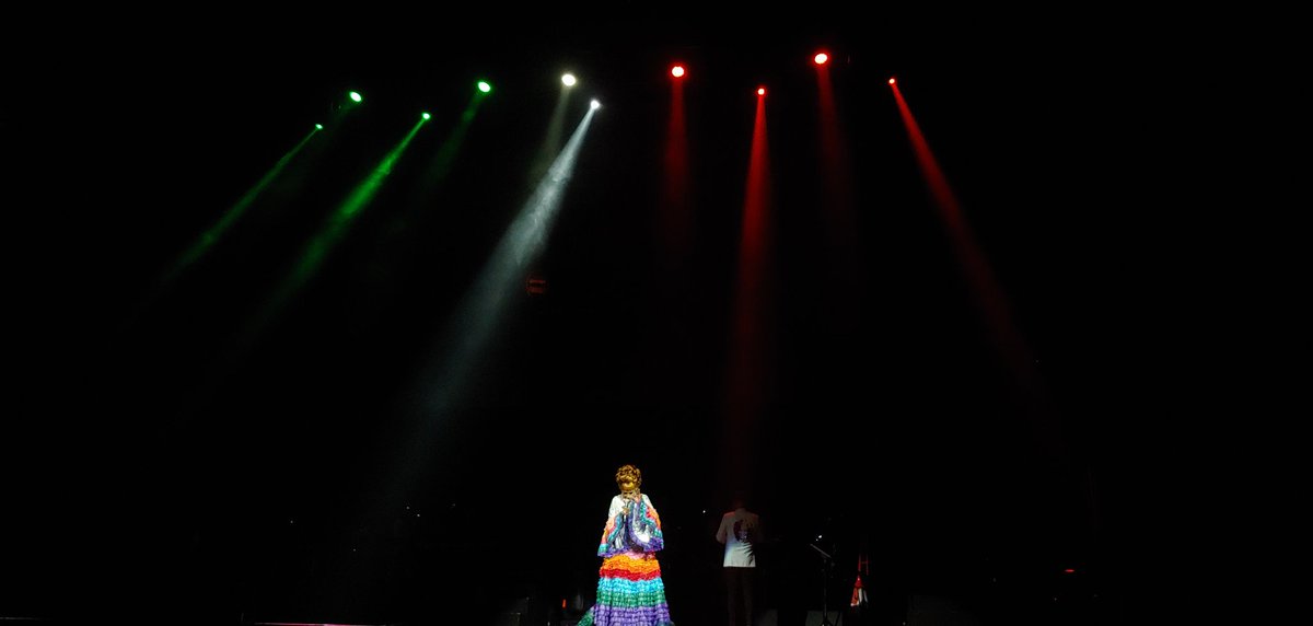 MuchEvil's tweet photo. Eres grande @lucreciaagua 👏🏼👏🏼👏🏼👏🏼
#CeliaElMusical ¡Azúcar! 💃🏼🎶 https://t.co/Mpi1qaptVF
