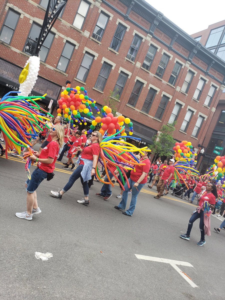 RainbowFloof's tweet photo. Oh yeah i had a total blast at #CbusPride this weekend 🌈 so s/o to @skulduggo @KairooSays @ThatOneMalamute @candid_canid for the great gay time ❤🧡💛💚💙💜 https://t.co/pMvYVuAjvR