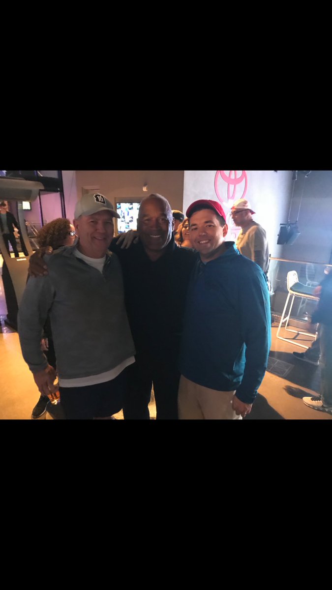 BobbyF_N's tweet photo. @TheRealOJ32 Welcome to Twitter pal. Had a great time at top golf. Be back in LV in December for college hoops. Let’s do top golf again! https://t.co/aH3KFISnH1
