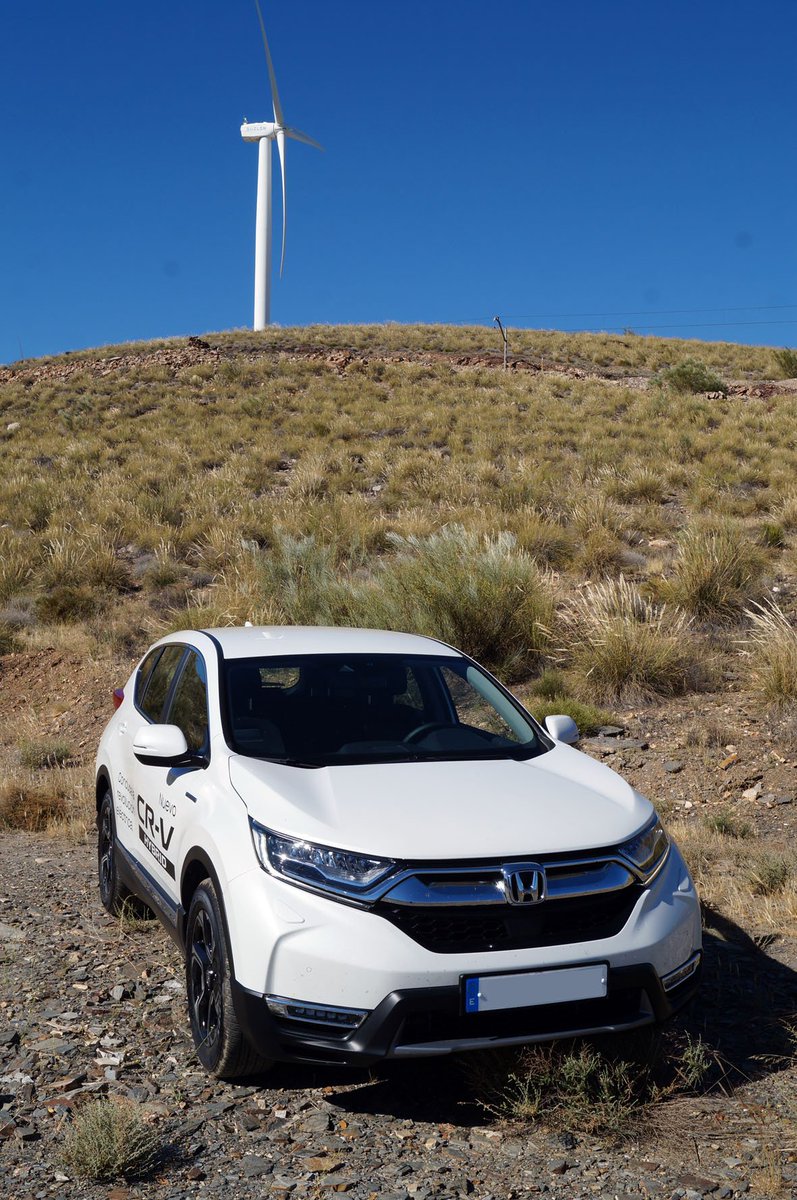 Honda CR-V Hybrid, lo mejor de tres mundos malagamotor.com/nuevo-sistema-… #4x4 #suv #honda <a href="/Honda_Cotri/">Honda Cotri</a> <a href="/HondaPrensa/">Honda Prensa</a>