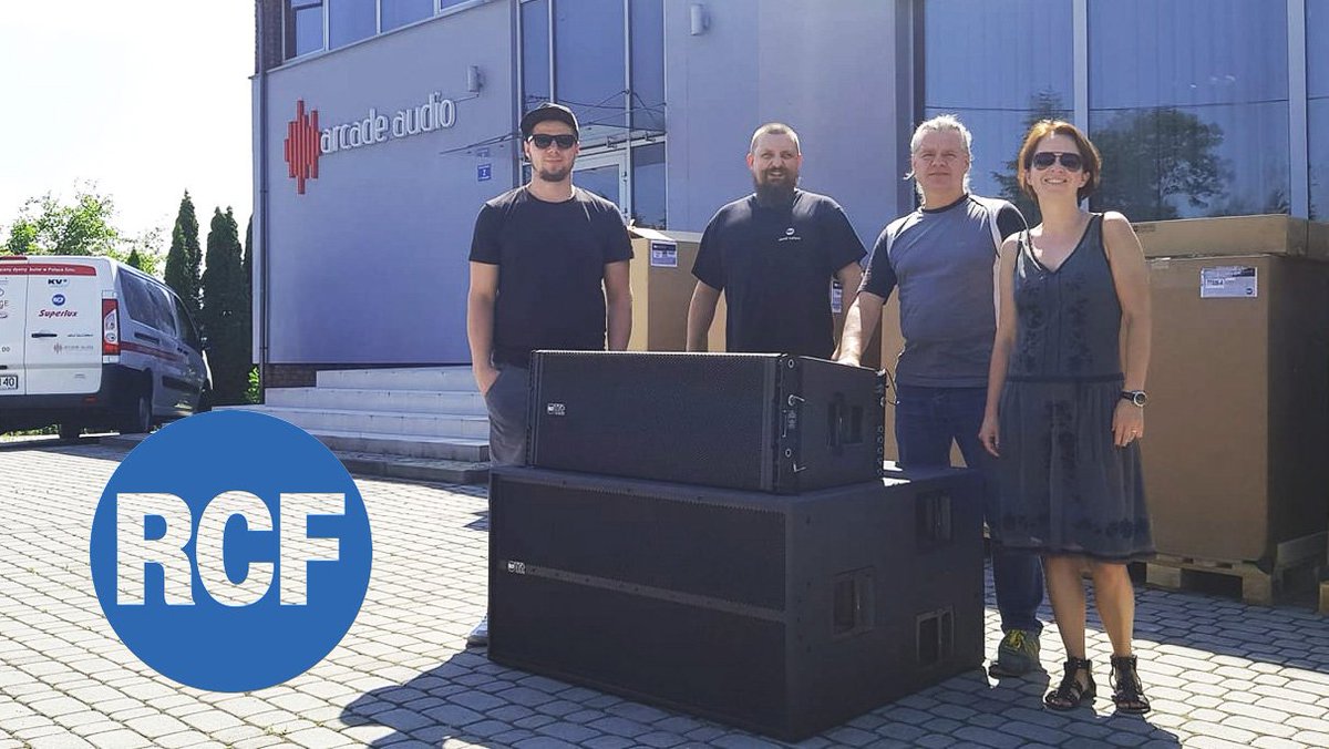 uptone_pl's tweet photo. Największy system z topowej serii #TT+ od @rcf_audio , będzie koncertował z najlepszymi artystami w naszym kraju. Taką informacją podzielił się niedawno dystrybutor marki, firma #ArcadeAudio. https://t.co/VlUftULaUv https://t.co/dRGaFGFh4E