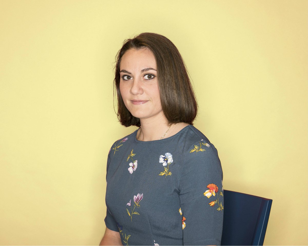 Vanavond kun je op de allereerste Minister van Gehandicaptenzaken stemmen. Als Frances Vereijken wordt gekozen, is ze de jongste vrouwelijke minister van Nederland. In dit interview vertelt Frances over haar bijzondere missie. business-bubbles.com/nl/powervrouw-…