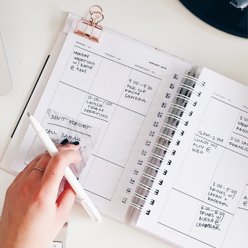 itguys_london's tweet photo. How do you organise your day? Successful people are βmicroschedulingβ their days. Should you be trying it? | https://t.co/0e6ZsserZ2 | #getorganised #business #efficiency #microscheduling #everysecondcounts #celebrity https://t.co/VZn1LCbugE