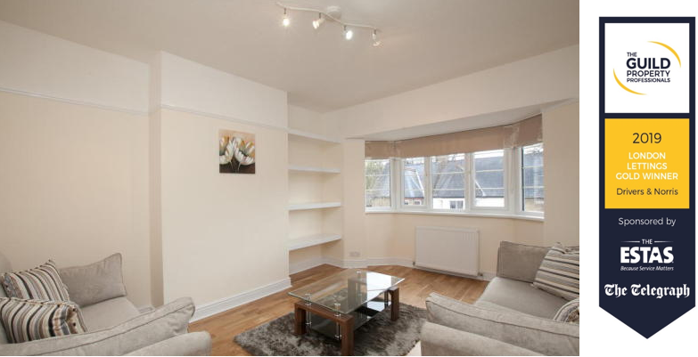 drivers_norris's tweet photo. *TO LET* Spacious two bedroom newly redecorated apartment in Muswell Hill, £1395pcm for further details and to arrange a viewing please see link below and call a member of our lettings team on 0207 697 1901

https://t.co/jyRYKapIn4 

@GuildProperty #GuildOfPropertyProfessionals https://t.co/F9XDsVGt8H
