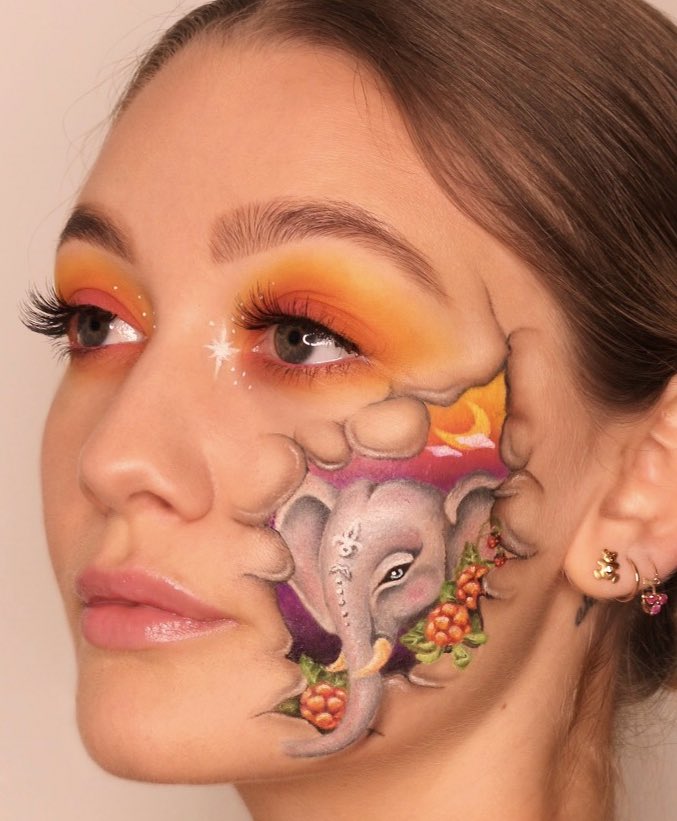 makeupby_mich's tweet photo. @JeffreeStar I would die if you added me to your #jeffreestarPRlist . Let me paint the world with color by using your AMAZING brand ❤️🧡💛 https://t.co/3sMlBmEuvZ