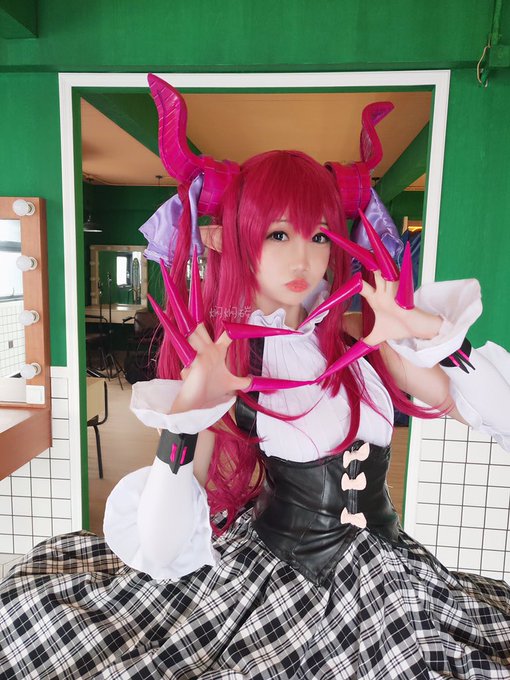 Twitterのコスプレ画像54