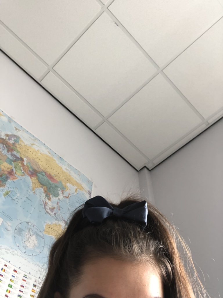 MedWhitburn's tweet image. #whittybowtieday #embracethegeek @WhitburnPhysics