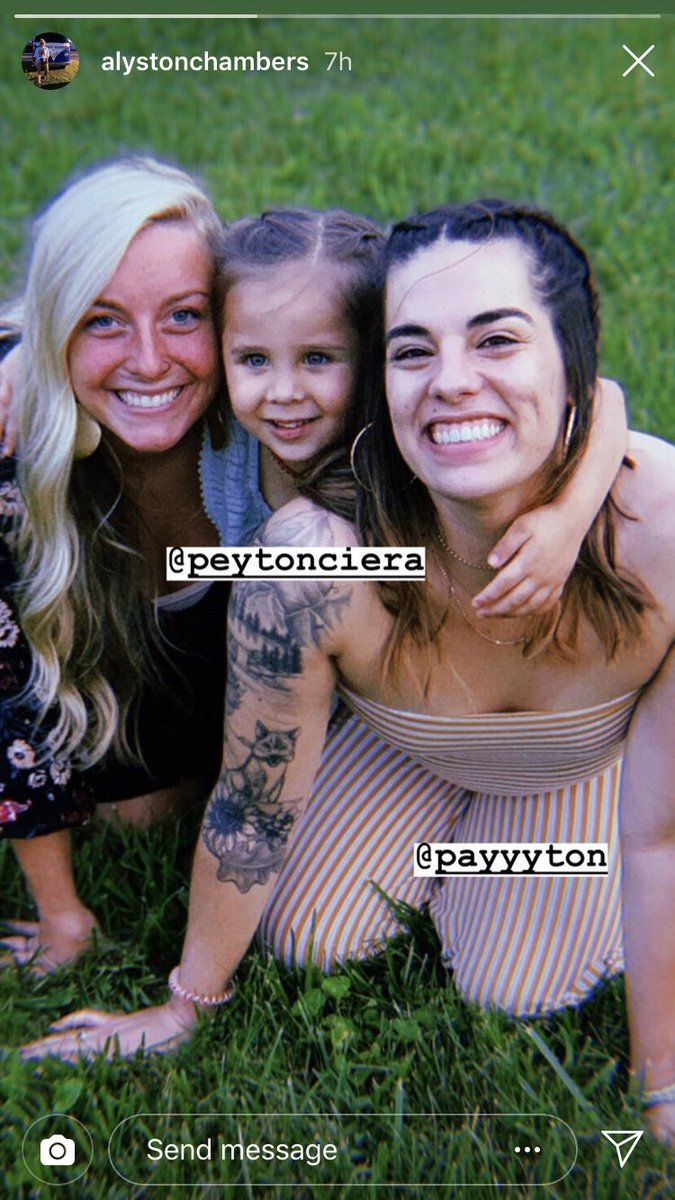 pey tweet media