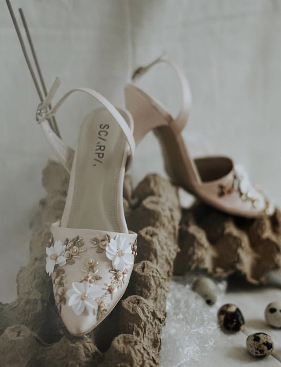meuuthhh's tweet photo. FOR SALE! Scarpa Shoes, minat? Contact me by dm https://t.co/sCWl5CCA67