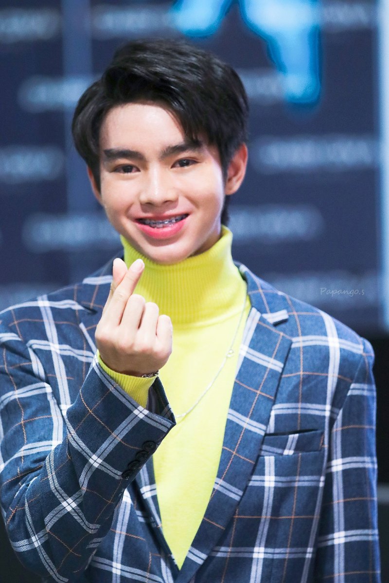 cheriijelly's tweet photo. หน้าไม่ชัด แต่หัวใจชัดมากนะ 💕😆
@Folk_1405
#MISTINExDaradailyAwards8
#MISTINExTGIFtheseries
#MistineMis
#TGIFtheseries https://t.co/e1NlY2OIxj
