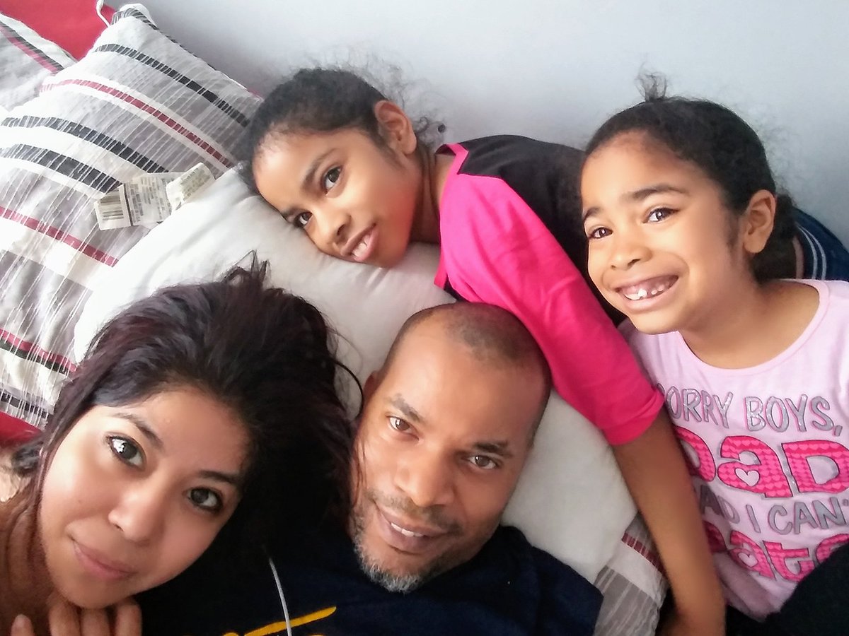 carmart03's tweet photo. Surprised Marcus with breakfast in bed 😋🍳 Then we headed out to church, afterwards brunch with his family. Then ended the night playing Loteria with my dad and family 👪😍 Happy Father's Day babe! Thank u for all that u do, LOVE YOU always!! 😘❤😘❤

#FathersDay #mylove #daddy https://t.co/XWvC9IxUxD