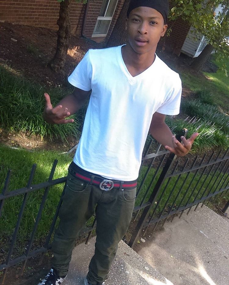 drummin4rico's tweet photo. My dawg4 life💔💔💔#LongliveRico💔 https://t.co/mvJdD4KOyx