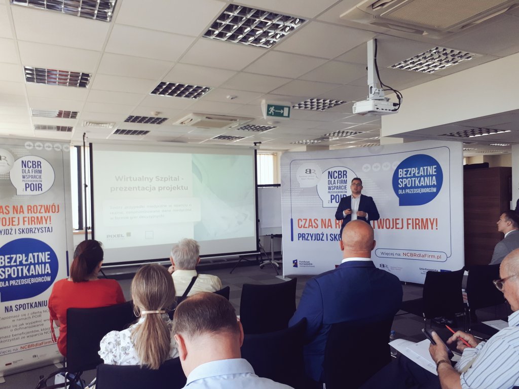 NCBR_pl's tweet photo. #NCBRdlaFIRM - dziś w @lodzkiePL opowiadamy o możliwościach wsparcia innowacyjnych projektów z Programu Operacyjnego Inteligentny Rozwój. Jest również z nami beneficjent #PixelTechnology opowiadający o swoich doświadczeniach w aplikowaniu o środki z #FunduszeEuropejskie. https://t.co/Isx855a3DJ
