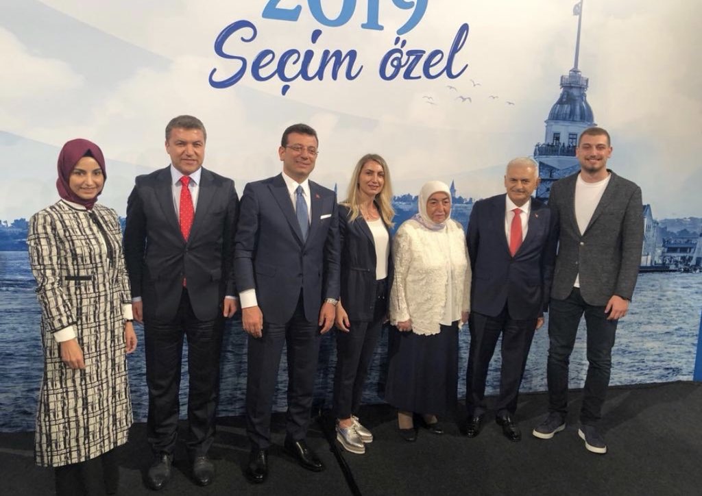 UmutOranCHP's tweet photo. Günaydın İsmail bey
Dünkü buluşma demokrasimiz adına çok olumluydu
Sizi kutluyorum
Dün akşamdan sonra:
“hiçbirşey olmasa bile kesinlikle fark edemediğimiz bir şeyler oldu”gerekçesiyle,
Akp dün akşamki açık oturumun yenilenmesi  için RTÜK”e başvurmaz umarım:) 
 @KucukkayaIsmail https://t.co/Xlqi1HrF8b