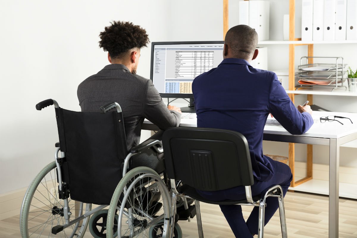 Jullie reageerden massaal op onze stelling over het verplicht aannemen van werknemers met een handicap. Maar liefst tachtig procent vindt dat werkgevers hiertoe verplicht moeten worden. Heb jij nog tips voor werkzoekenden met een handicap? Laat het ons weten in de reacties!