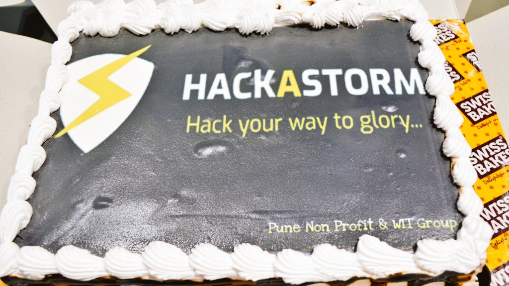 Ajinkya_SFDC's tweet image. WHAT A SALESFORCE HACKATHON EVENT IT WAS #Hackastorm ⚡☁️ @salesforce @SalesforceKid1 Flash Back 
With team @NiranjanMankame @jayeshtej @arpitjai03 @shubh_sonar @aparnayadav18