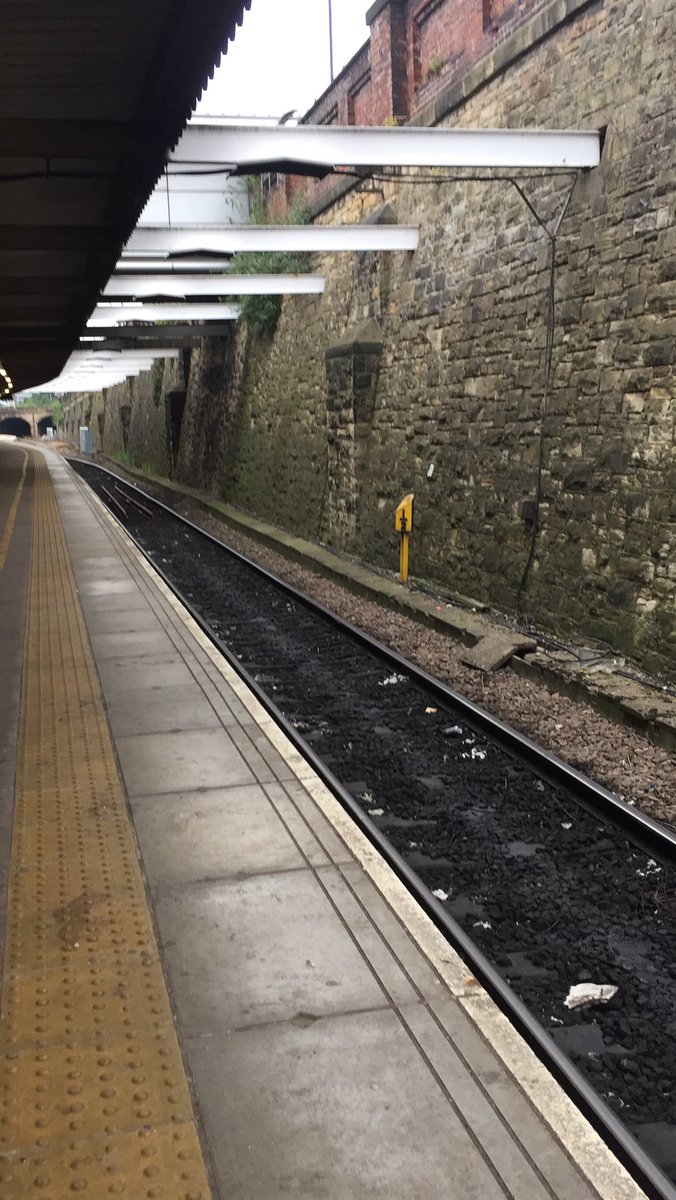maternitylawyer's tweet photo. When you break a habit of a lifetime and are ahead of time but the train is nowhere to be found. Long day ahead #essexbound #roadtrip #ihavecoffee lots of coffee! https://t.co/grW2HqeLg1
