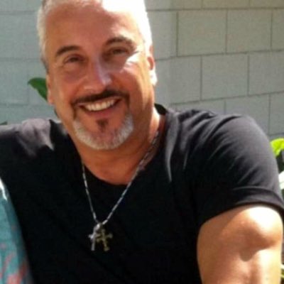 young_wealth19's tweet photo. #NewProfilePic https://t.co/kWvD44JFgz