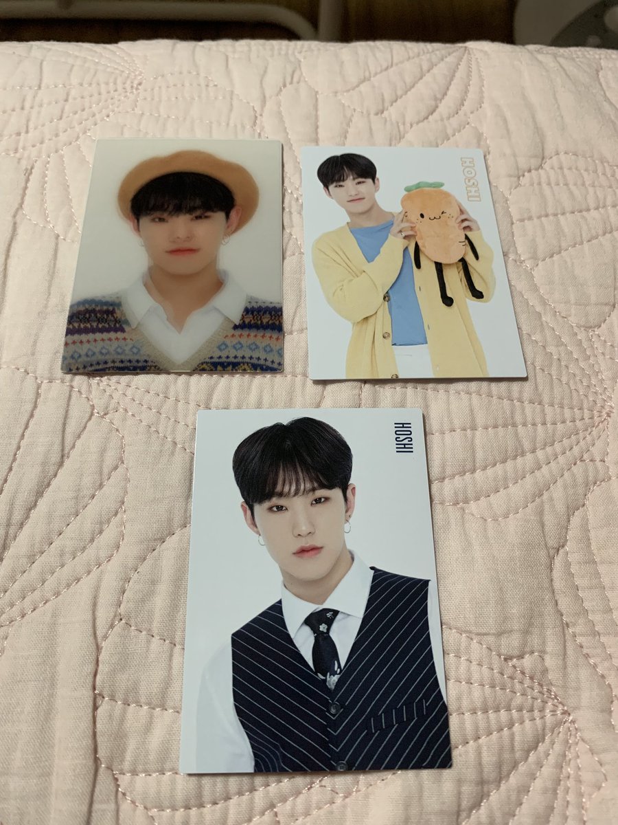 SVTAlwaysU's tweet photo. 세븐틴 해피엔딩 쇼케이스 쇼케 트레카 양도

정한 3장, 호시 순영 3장, 원우 3장, 민규 3장
양도 합니다.

택배로만 발송하며, 장당 0.5*3장=1.5 + 택배비 2,500원 입니다. 

옵쳇으로 톡 주세요
https://t.co/pf7FoYgPy6 https://t.co/GZxCE6RPb8