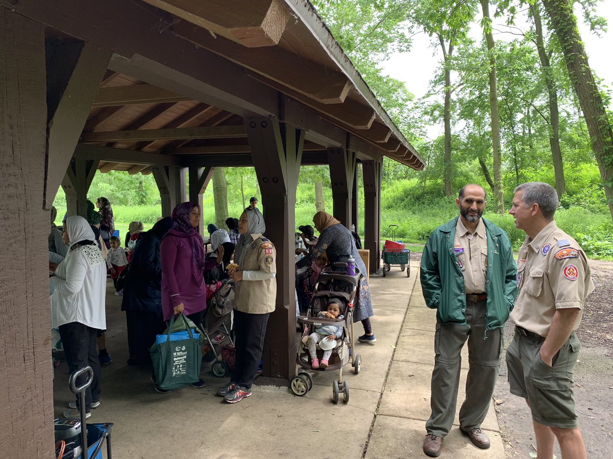 theMISCnet's tweet photo. Had a great time with over 100 people at the picnic!!! https://t.co/rWOAjLW4Yr