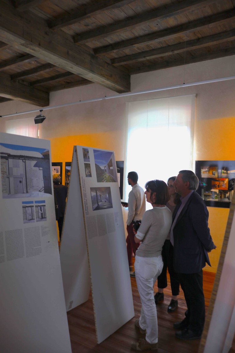 regis_daniele's tweet photo. Un’appuntamento imperdibile per gli amanti della #montagna! Quattro #esposizioni al #Filatoio @Comune_Caraglio la @provinciacuneo come riferimento internazionale! #Rassegna #Architetti #Arco #alpino, Dalla #Tradizione alla #Bioarchitettura #alps e #workshop @PoliTOnews https://t.co/ga3ZE4bLGZ