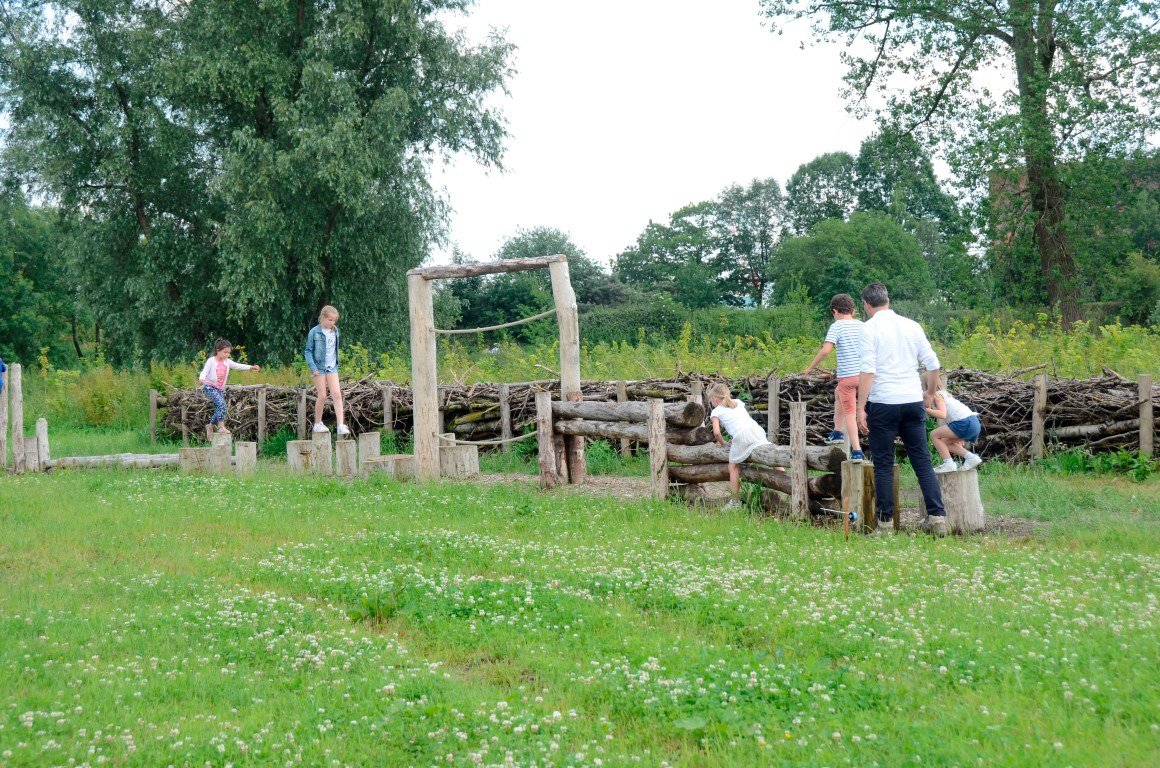 northseaport's tweet photo. Groen, natte natuur, wandelpaden, fietspaden en genoeg vermaak voor jong en oud: Park Langerbrugge-Zuid is de nieuwste groene buffer in #northseaport! #duurzaam #groen #natuur Foto's: @VLMtweet 
https://t.co/V7y53UQugR https://t.co/XVj489sXOD