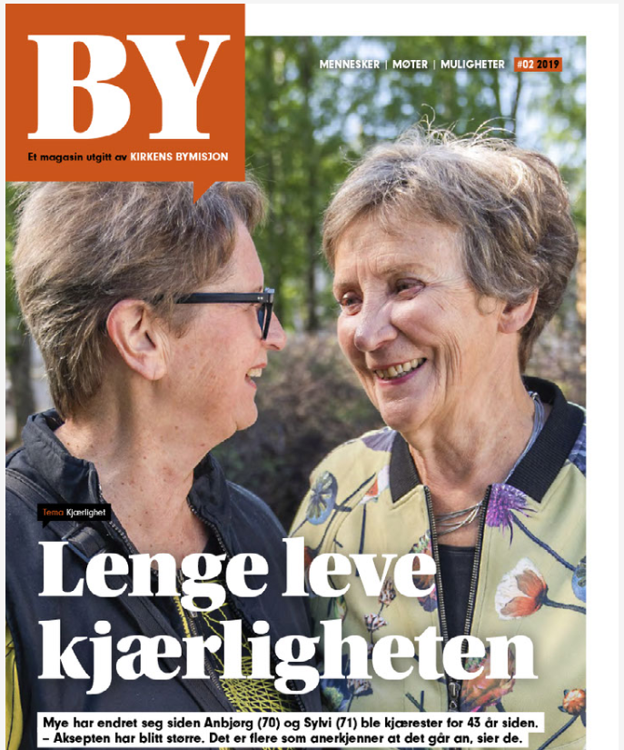 Hva vi og KK har til felles? Vi har begge flotte kjærestepar på forsiden denne måneden. <a href="/Medier24/">Medier24</a>