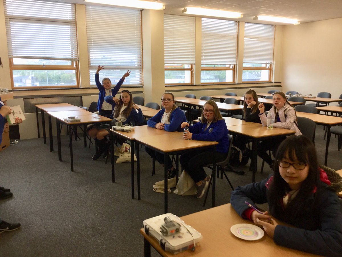 GCUEngagement's tweet photo. It’s made my day to bump into some familiar faces from @CadderPrimary - the stars of last week’s #GCUCitizenScienceDay here @CaledonianNews  for @SmartSTEMs #SSGCU #GCUSTEM #STEM https://t.co/lYIZvUApT8