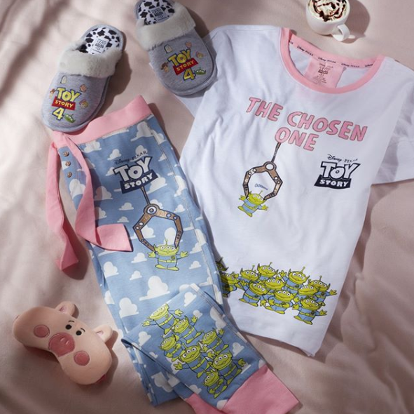 Fort_Shopping's tweet photo. We've found the perfect pyjamas to celebrate the release of @toystory 4 from @Primark!
#ThinkFortFirst for Primark! https://t.co/uB2dUJXZMC