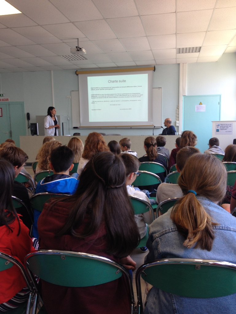 Environ une cinquantaine d'élèves a participé à l'Assemblée Générale de l'<a href="/AS_Maupas/">AS_Maupas</a> . Un moment d'échanges pour les élèves du <a href="/CollegeMaupas/">College_Maupas</a> pour faire le bilan de l'année écoulée et envisager les projets futurs !
Cc : <a href="/lavoixlebocage/">La Voix Le Bocage</a> @kvnverger <a href="/UNSSCalvados/">Unss Calvados</a> <a href="/UNSS_CAEN/">UNSS CAEN</a>