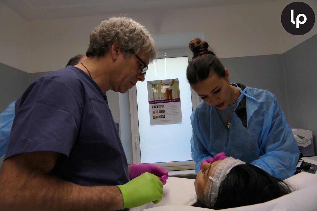 BeautyGoodNews's tweet photo. @dr_jhoan_haddad Treatments Hands on. Well done!
- 
https://t.co/CdS6MGWV07
📍 Roma
https://t.co/bnwwKKj7d5

📞 Tel. +3906536585
📱 Mobile +393453716957
Seguimi su:
FB: https://t.co/kpSnb1Vl3s
IG: https://t.co/pHSSLql9Iu
TW: https://t.co/HWKuDcaWAq
YT: https://t.co/cX9J2F8449 https://t.co/a3OsSAADkv