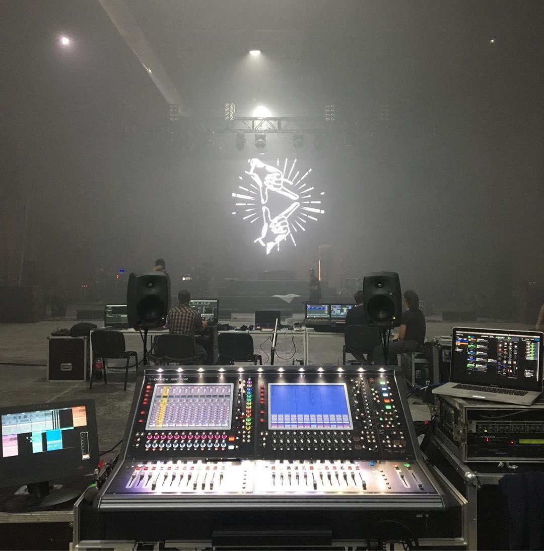 NewsAitana's tweet photo. 📽 #PlayTourAitana | STAGE Málaga https://t.co/cSSnPC9qJa