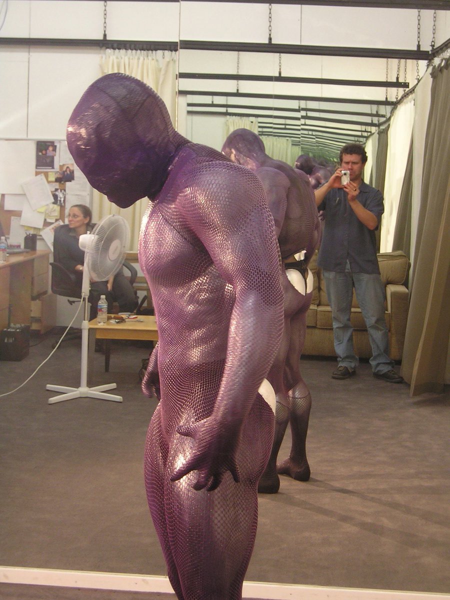 A costume test for Venom. Look how fucking purple he could’ve been!