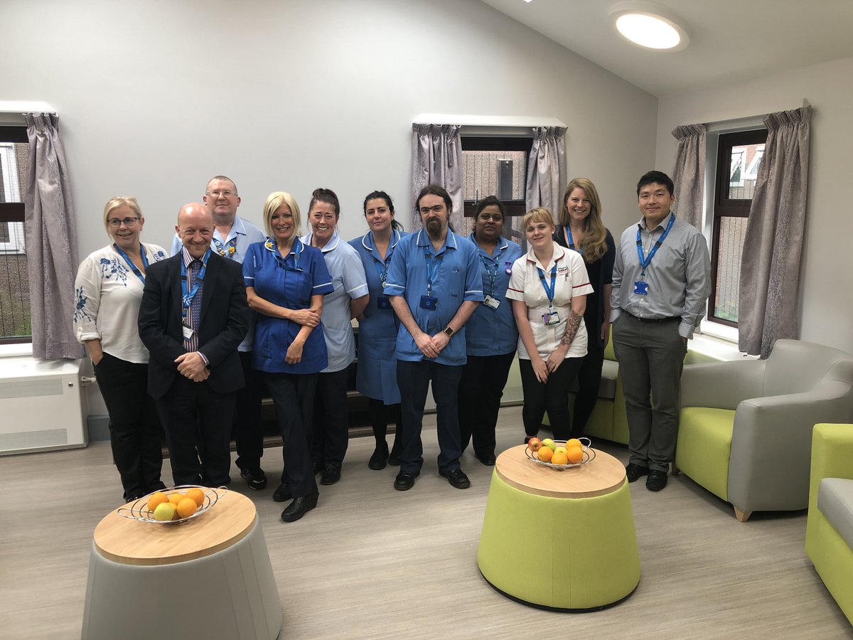 hilts's tweet photo. Take a look at our fabulous new ladies lounge and dining area! #AthenaWard #CBU @GMMH_NHS #totalrevamp #RoyalApproval Next steps, patient input on wall decorations! @helenmurt @Nyreen18 @Sophie_Robo https://t.co/2t67VQ7qN4